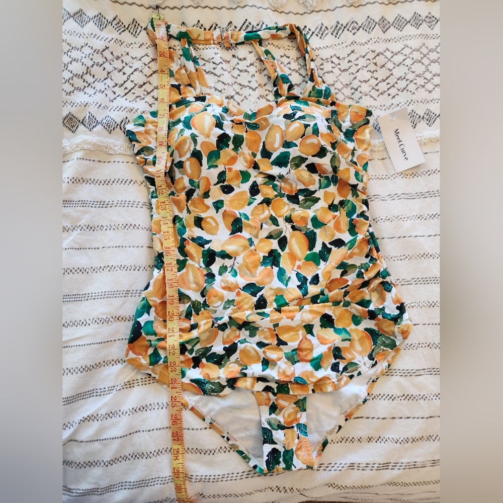 CUrve swimsuit